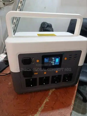 1500 W Enzy Solar Power Generator