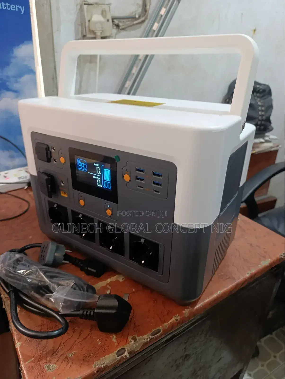 1500 W Enzy Solar Power Generator
