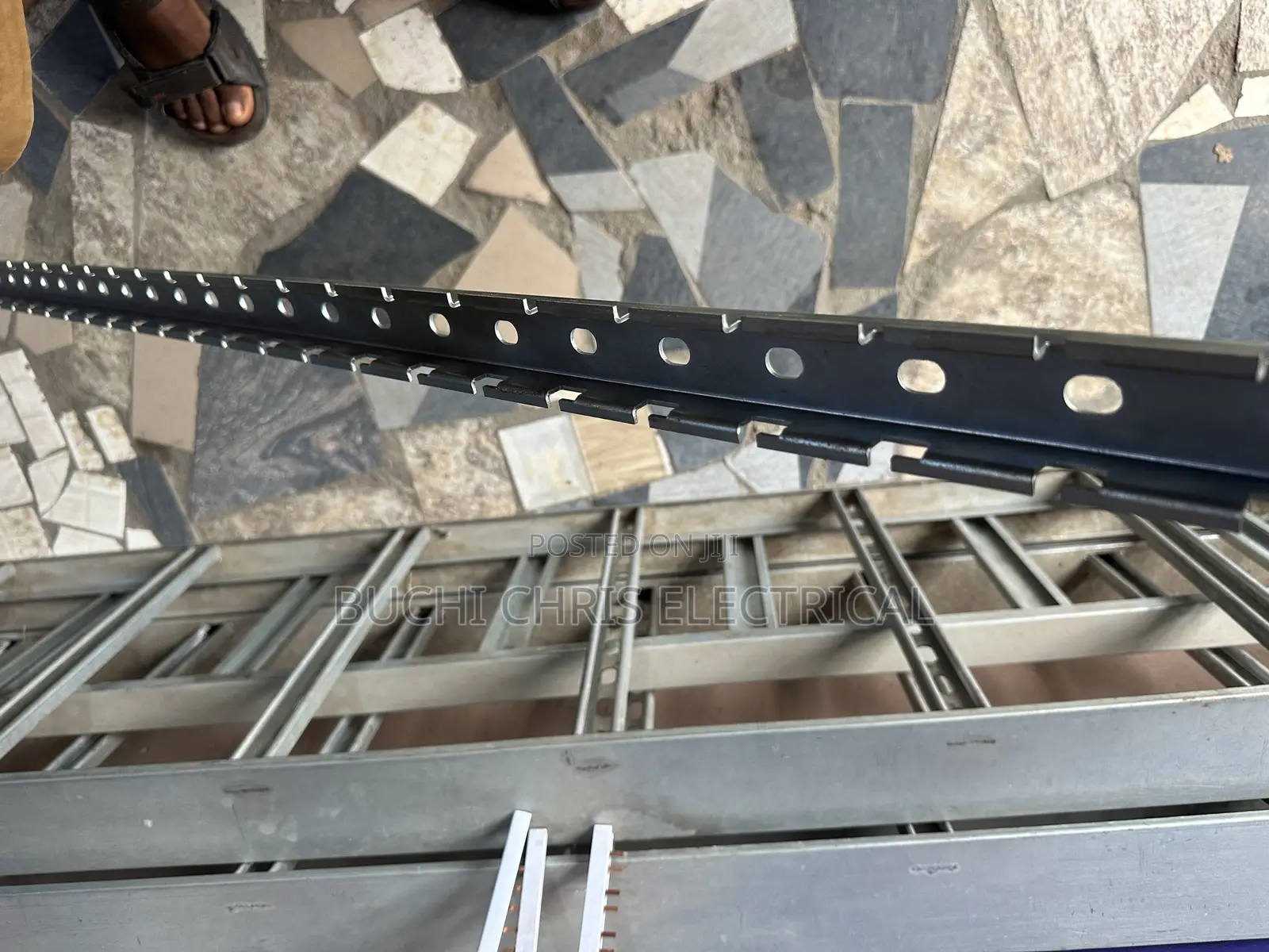 Cable Mesh Hanger