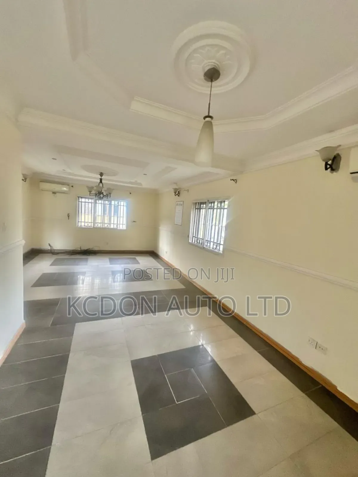 Mini Flat in Osapa london for rent