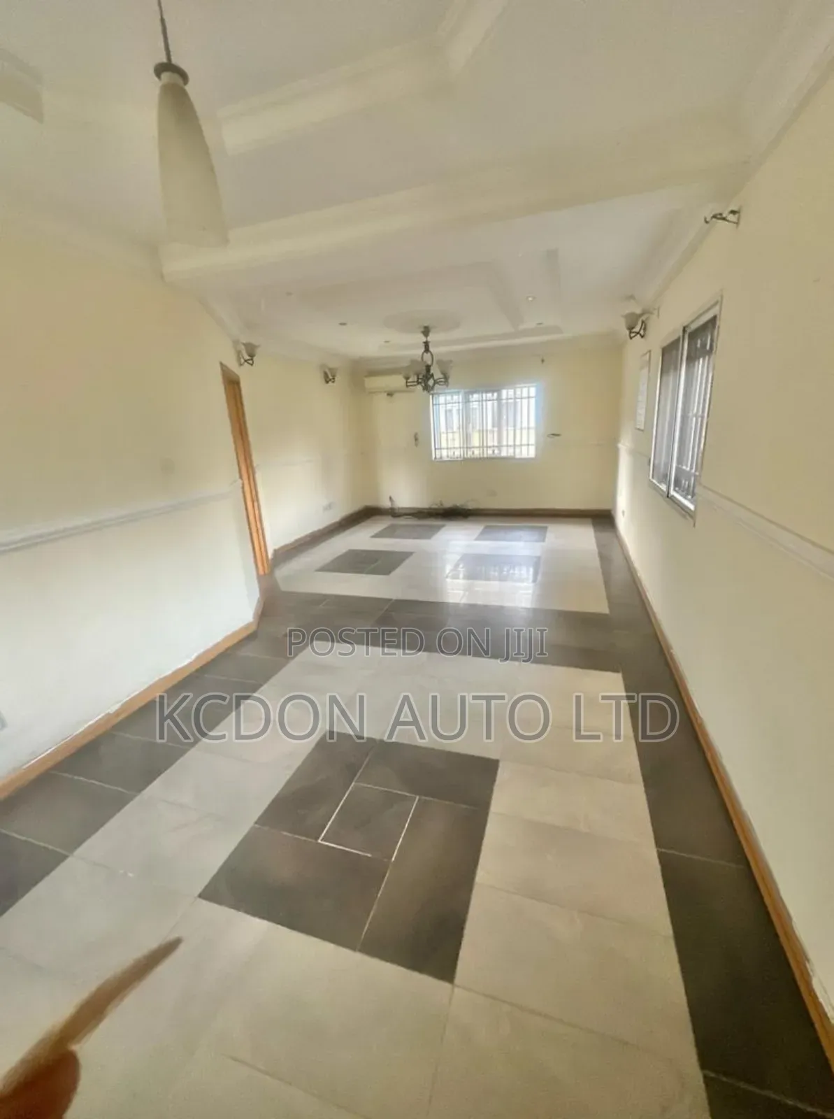 Mini Flat in Osapa london for rent