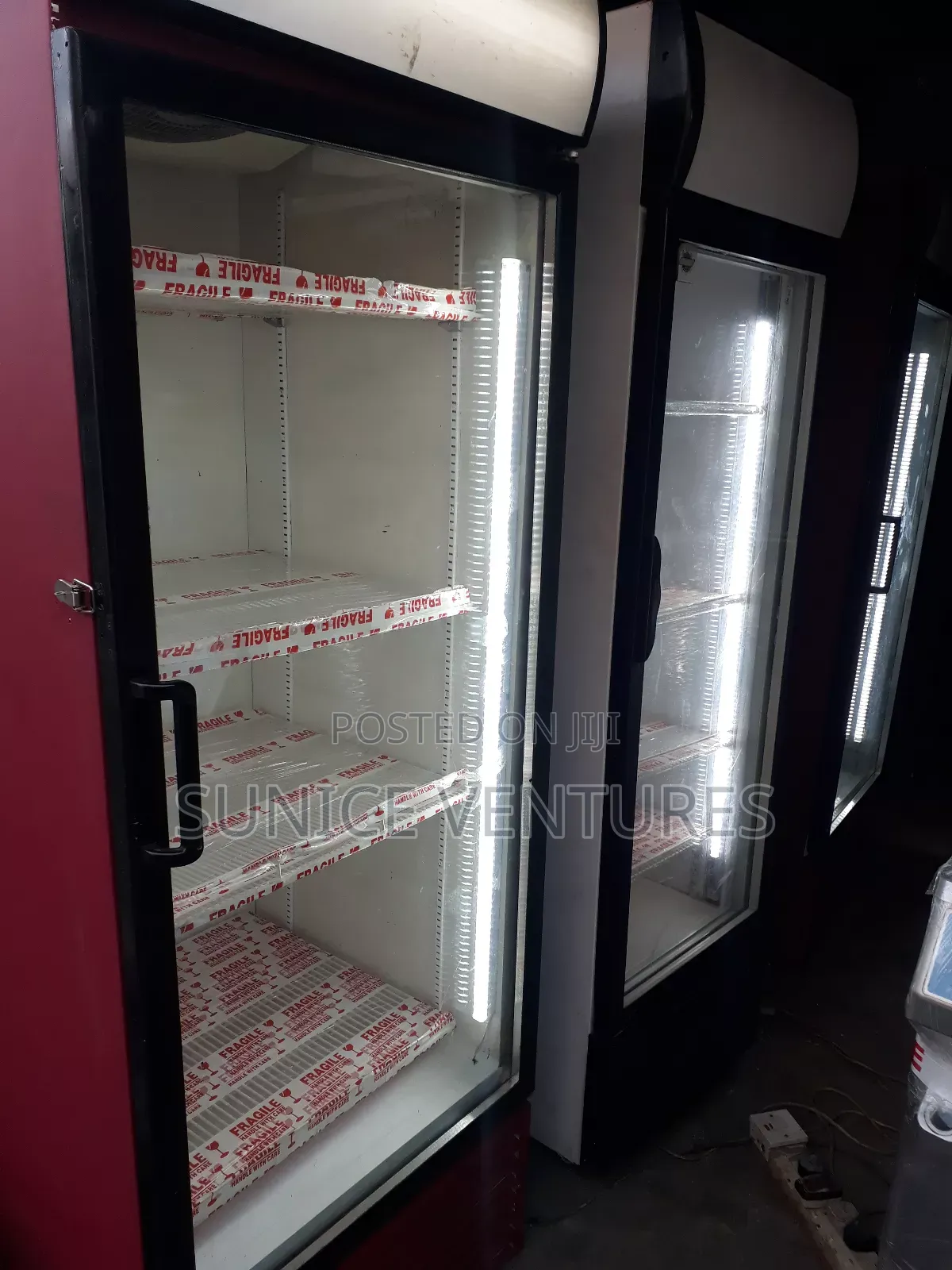 Single Door Chiller