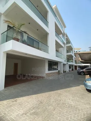 4bdrm Duplex in Banana Island for rent