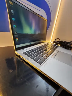 Photo - Laptop HP EliteBook 845 G7 16GB AMD Ryzen 5 SSD 512GB