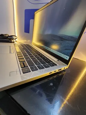 Laptop HP EliteBook 845 G7 16GB AMD Ryzen 5 SSD 512GB