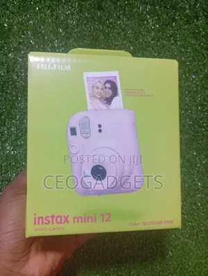 Fujifilm Instax Mini 12 Instant Camera
