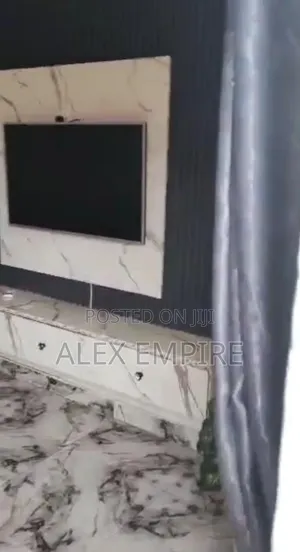 Mini Flat in Ago Palace for rent