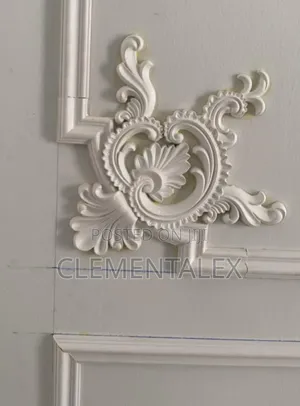 Corniche for War Interior Decoration