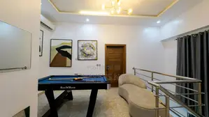Luxury 2-Bedroom Duplex