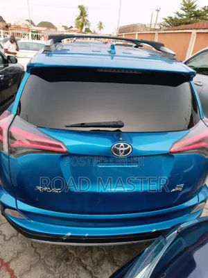 Toyota RAV4 SE AWD (2.5L 4cyl 6A) 2016 Blue