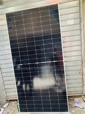 Canadian Solar Panels 650watts Is Available