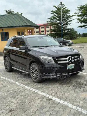 Mercedes-Benz GLE-Class 2016 Black