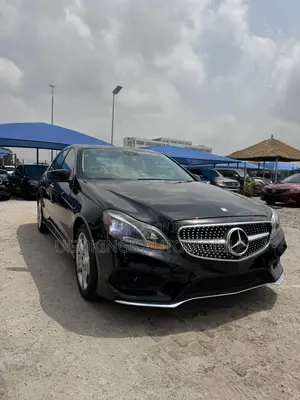 Mercedes-Benz E350 Base 4Matic Sedan AWD (3.5L 6cyl 7A) 2014 Black