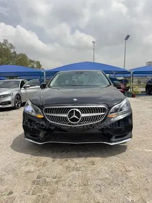 Mercedes-Benz E350 Base 4Matic Sedan AWD (3.5L 6cyl 7A) 2014 Black
