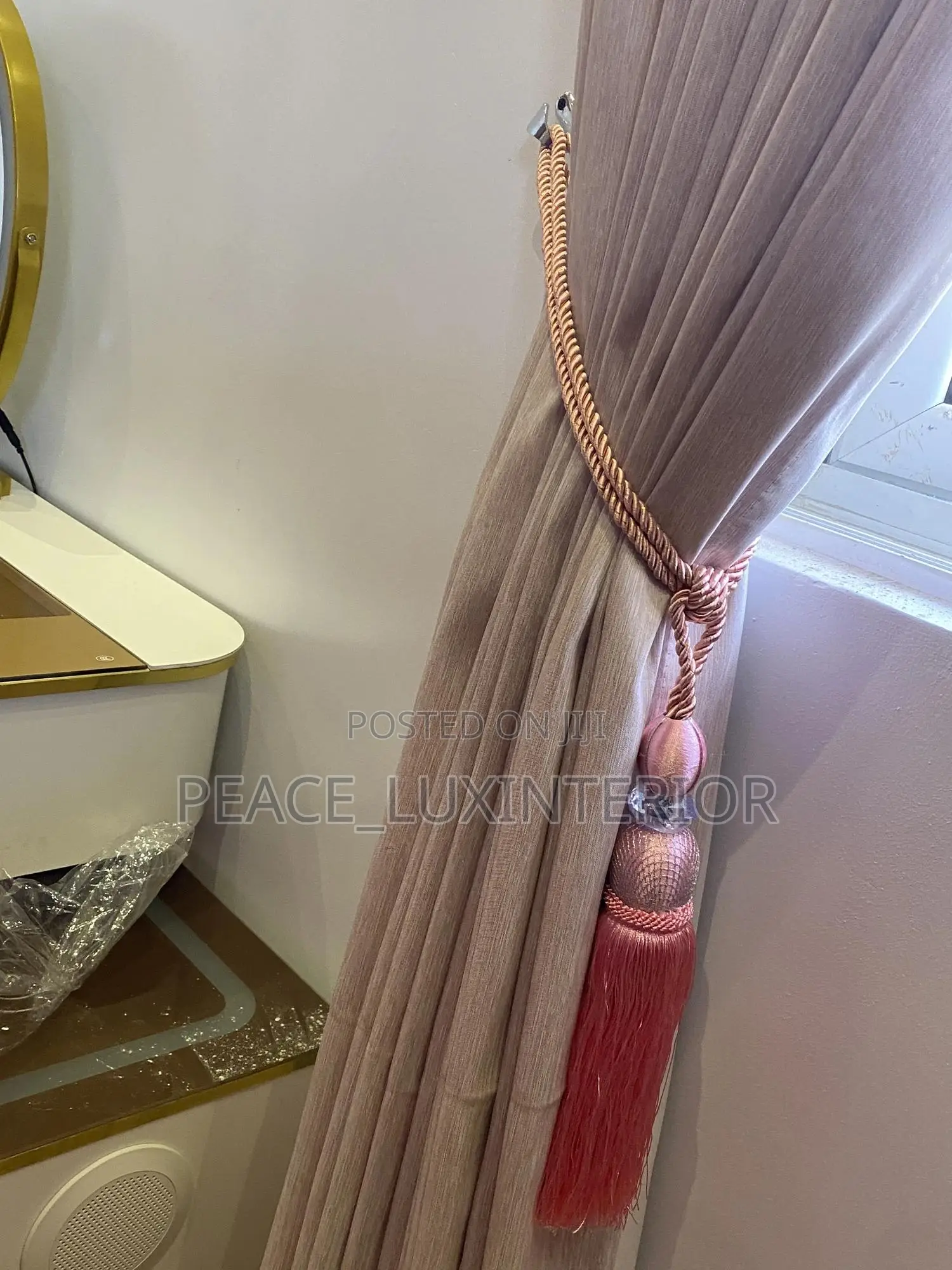 High Quality Pink Curtain