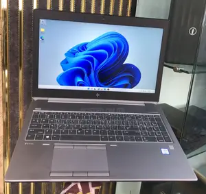 Laptop HP ZBook 15 32GB Intel Core i7 SSD 512GB