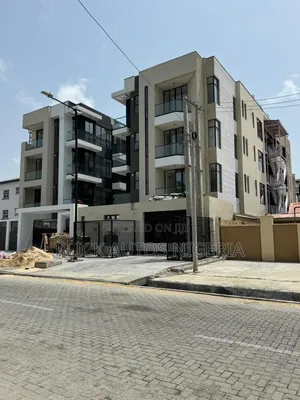 Furnished 3bdrm Duplex in Lekki for sale