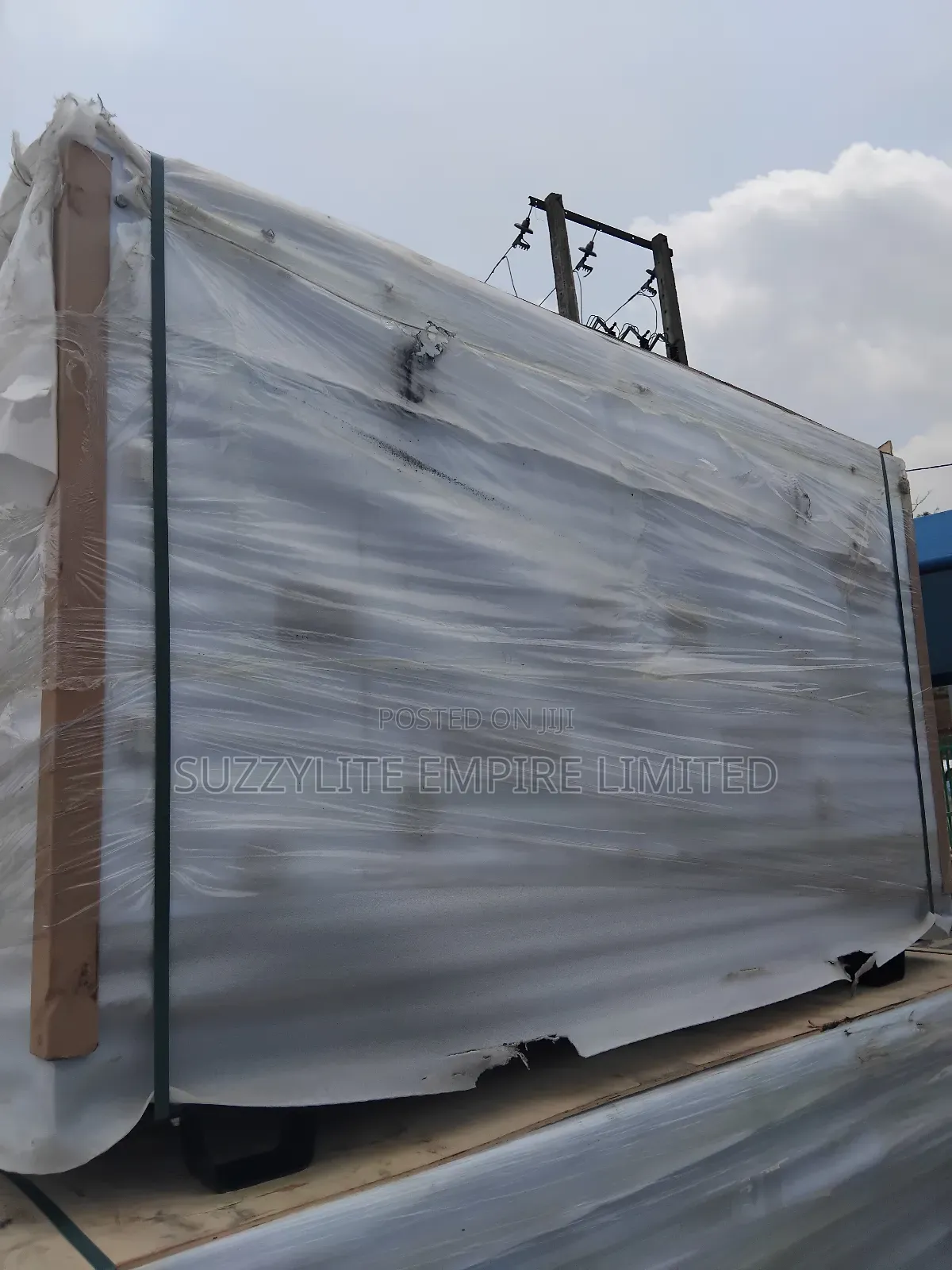 Uk 30kva Perkins Soundproof 100 % Copper Coil Generator