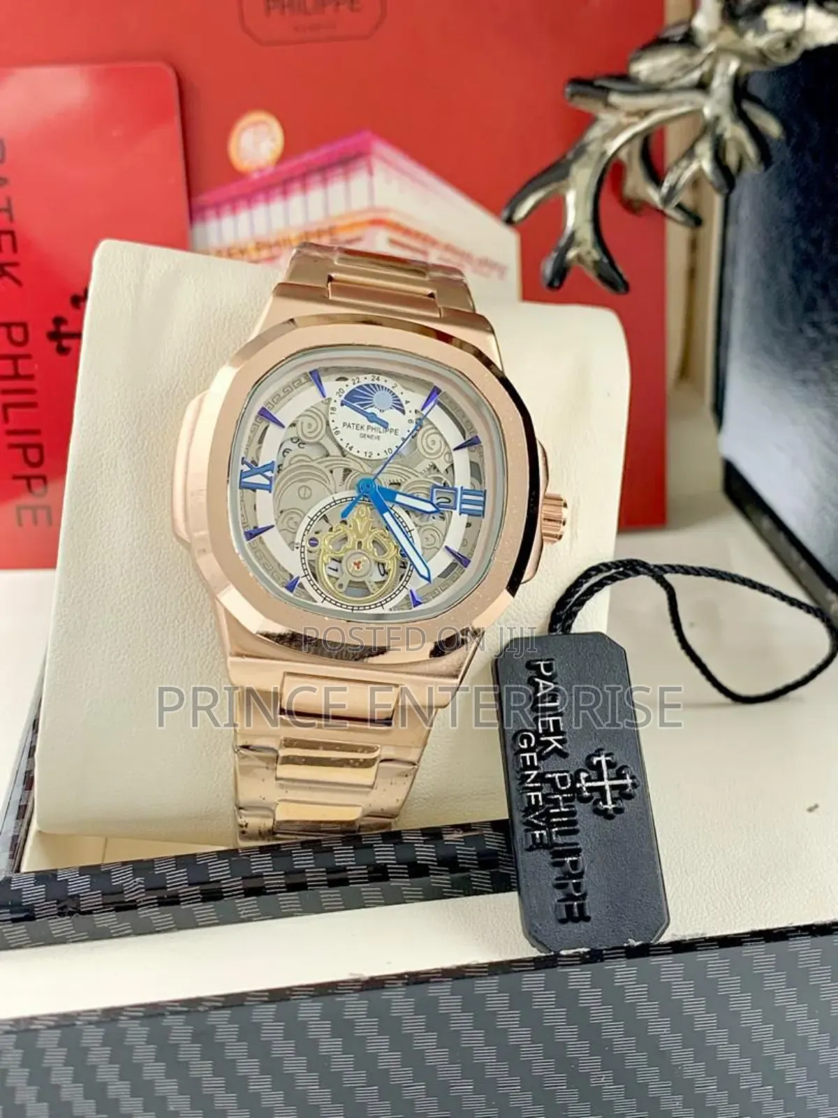Patek Philippe Semi Chronograph 
P