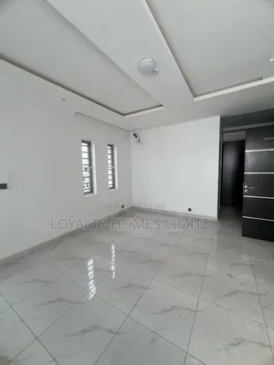 4bdrm Duplex in Ikeja for sale