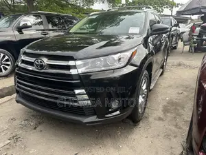 Toyota Highlander 2015 Black