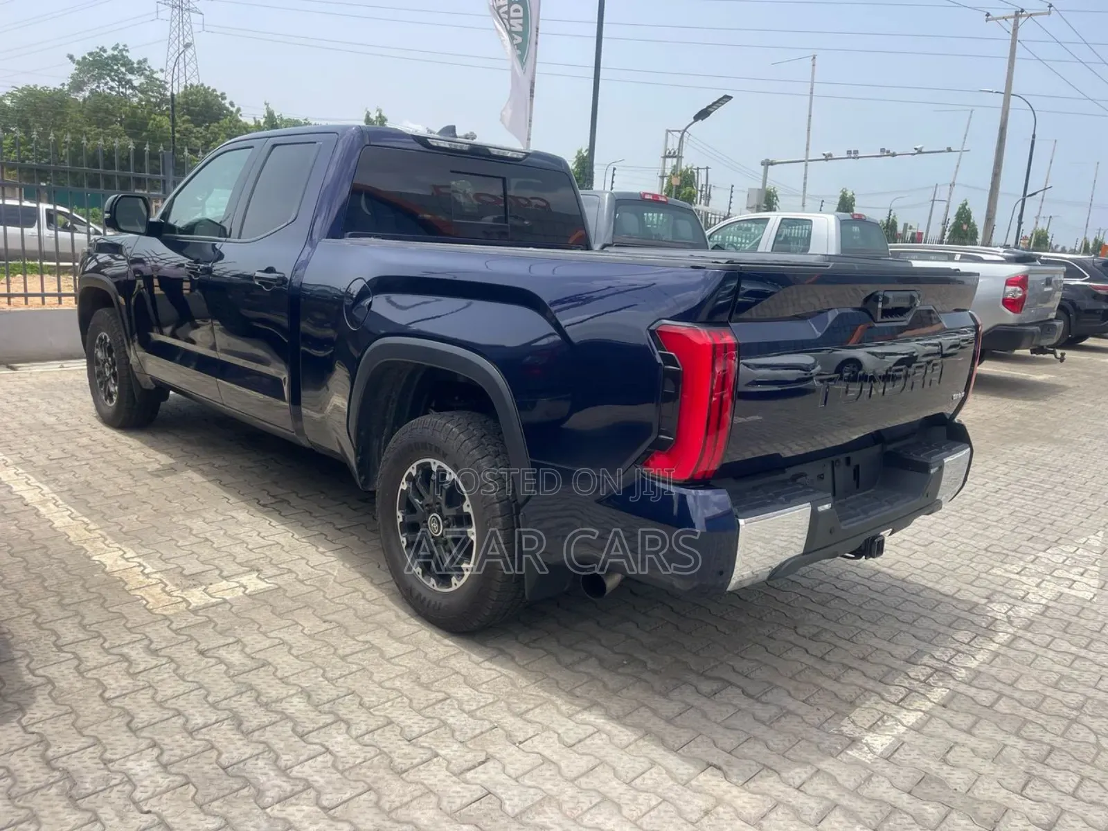 Toyota Tundra Limited 2022 Blue