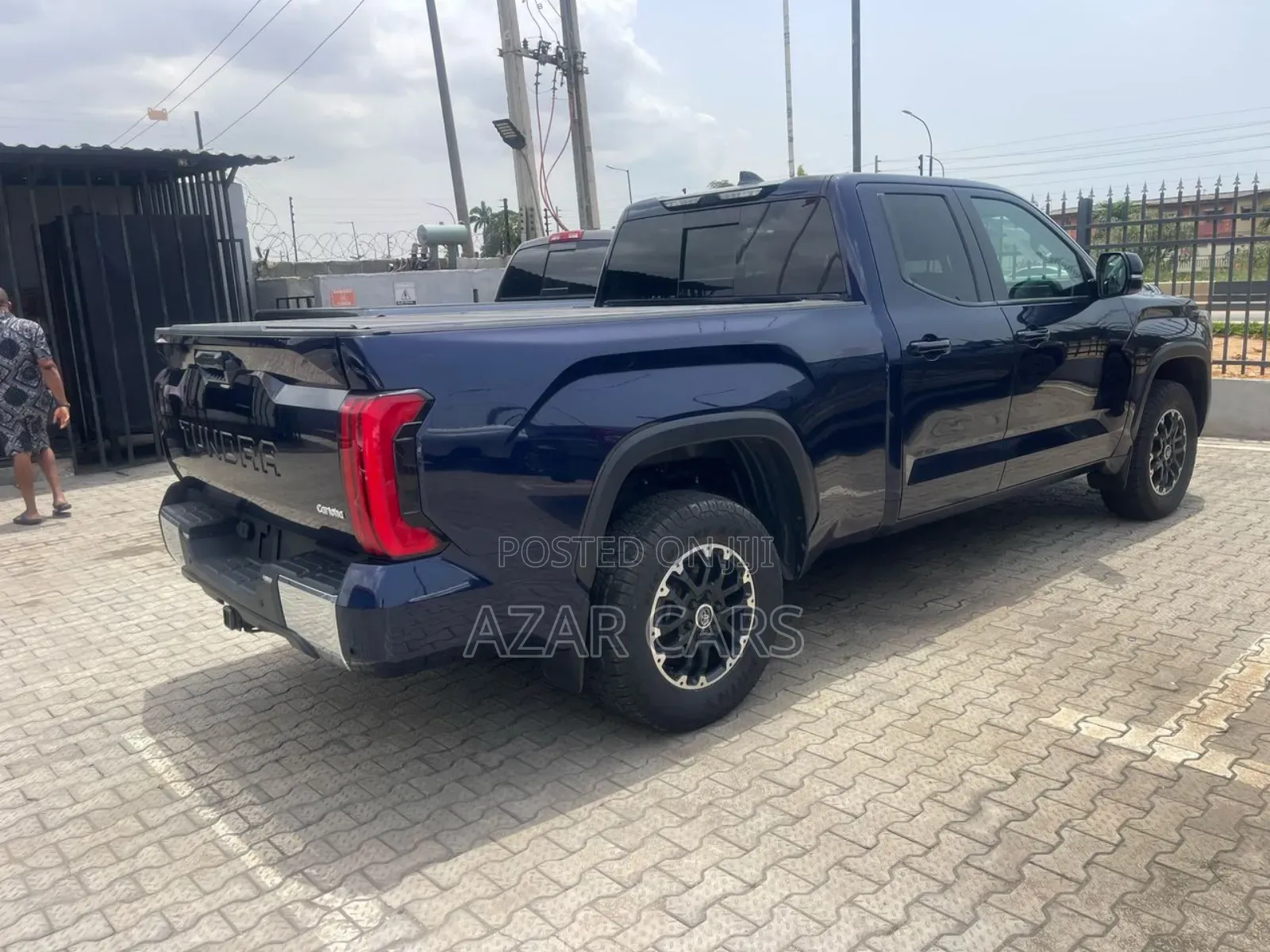 Toyota Tundra Limited 2022 Blue