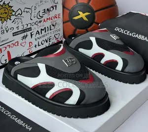 Quality Dolce and Gabbana Slippers
