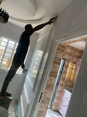 Stucco Application/Glassy Walls Decor