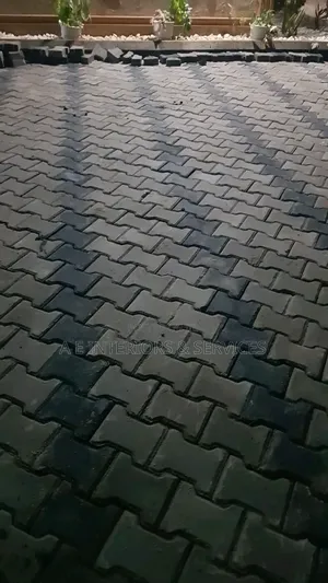 Photo - Interlock Stones, Kerbs, Laying