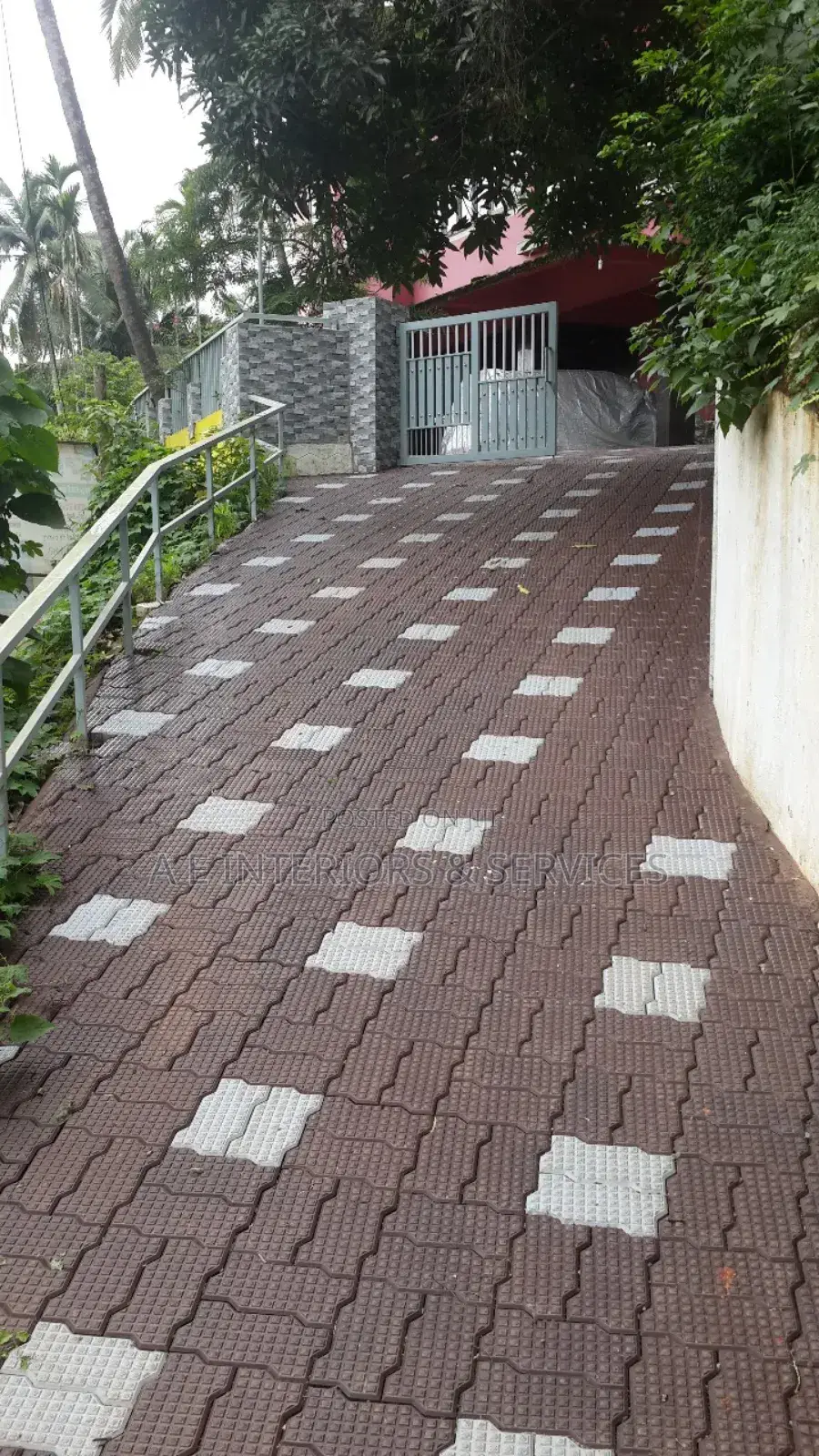 Colour Interlocking Stones Laying