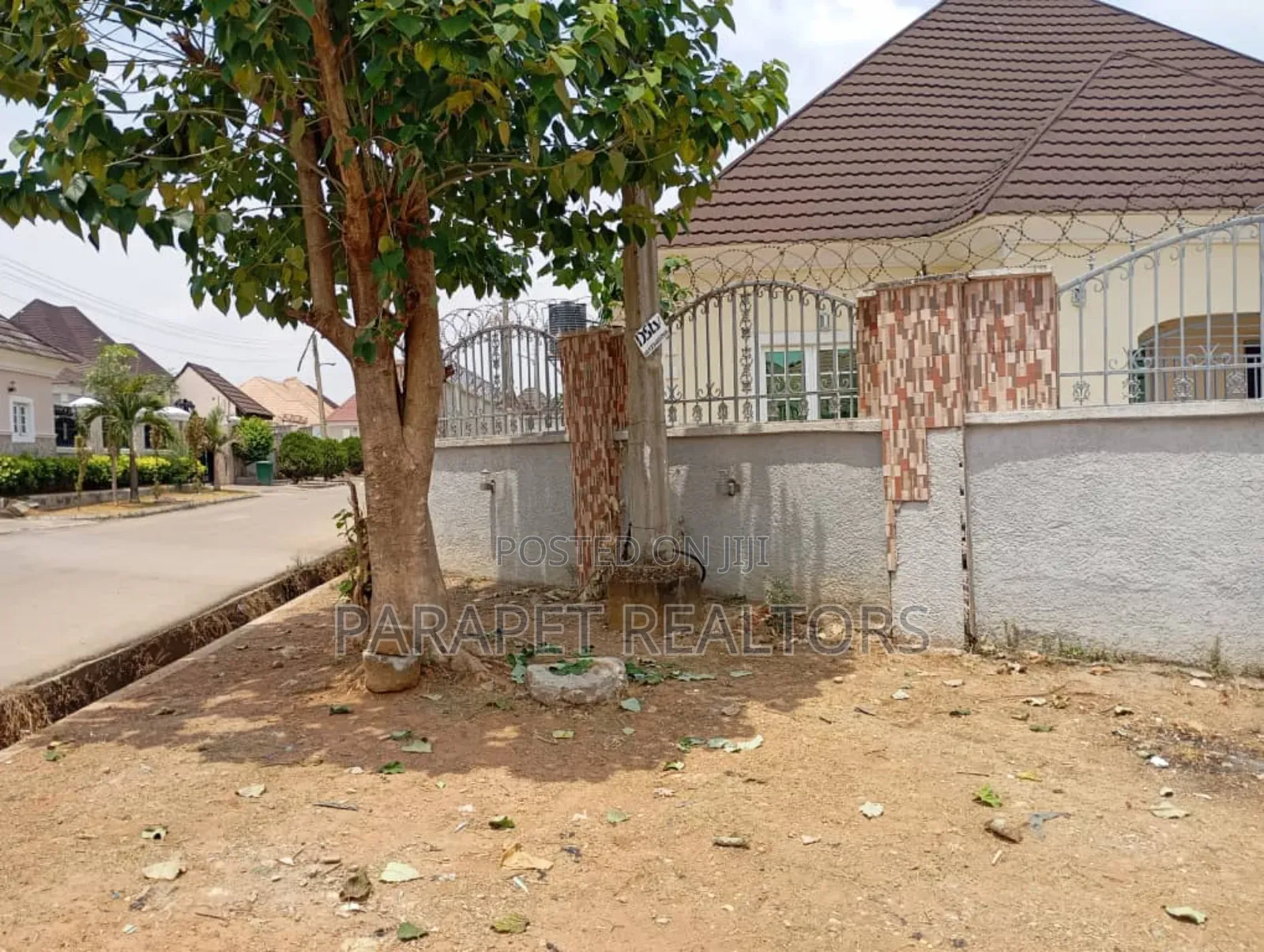 Furnished 3bdrm Bungalow in Ipent 7 Estate, Gwarinpa for sale