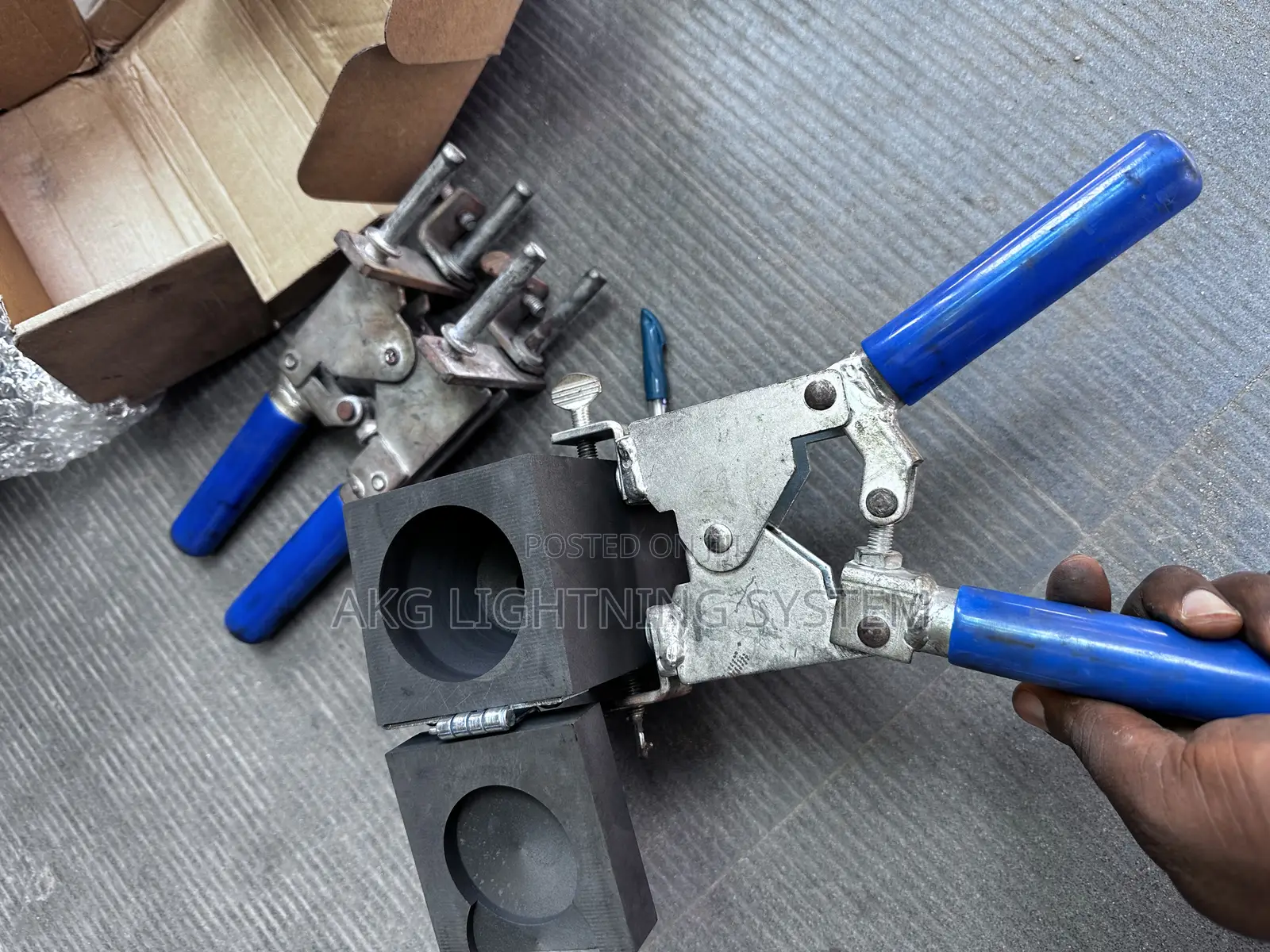 Exothermic Welding Handle / Mould