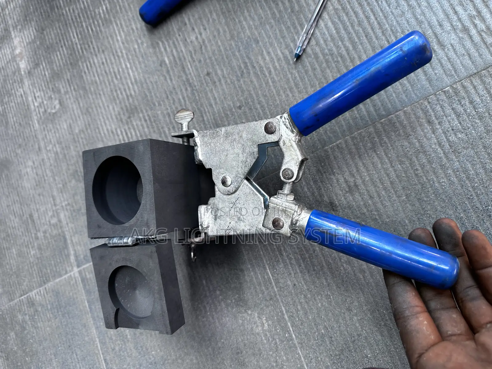 Exothermic Welding Handle / Mould