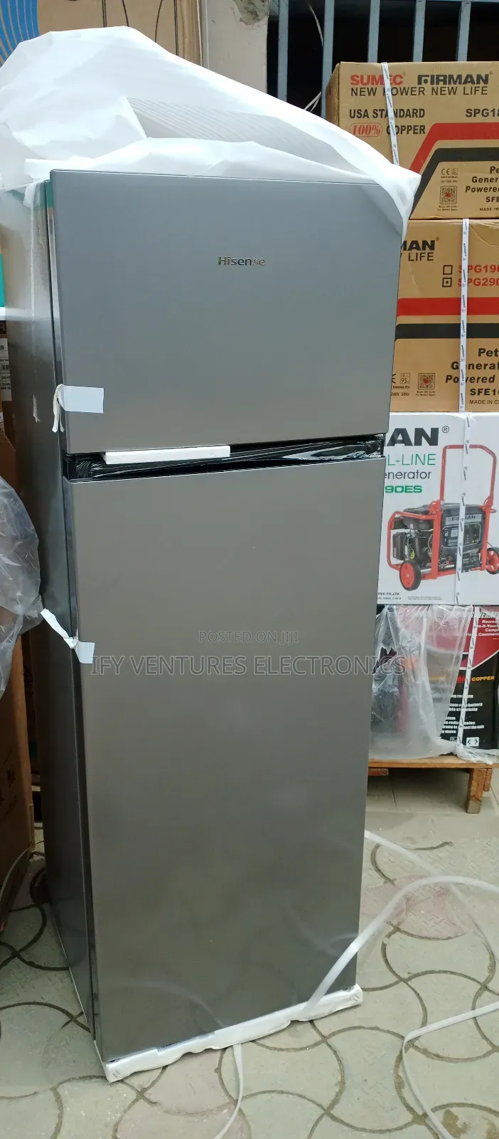 240 Liters Hisense Double Door Refrigerator, Silver Color