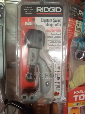 Tubing Cutter (1/8 -1-1/8 3mm - 23) Ridgid
