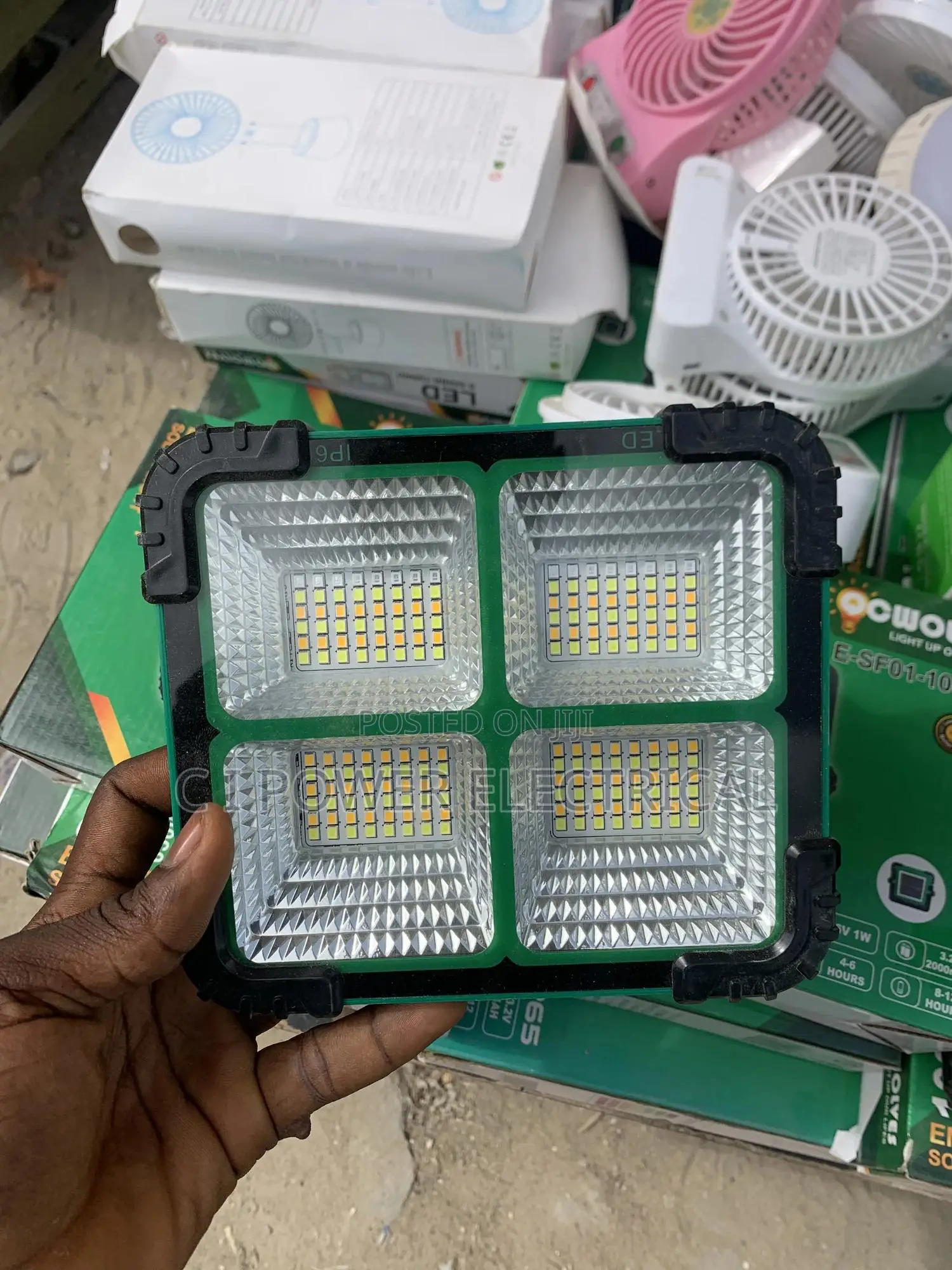 100 Watt’S Rechargeable Light