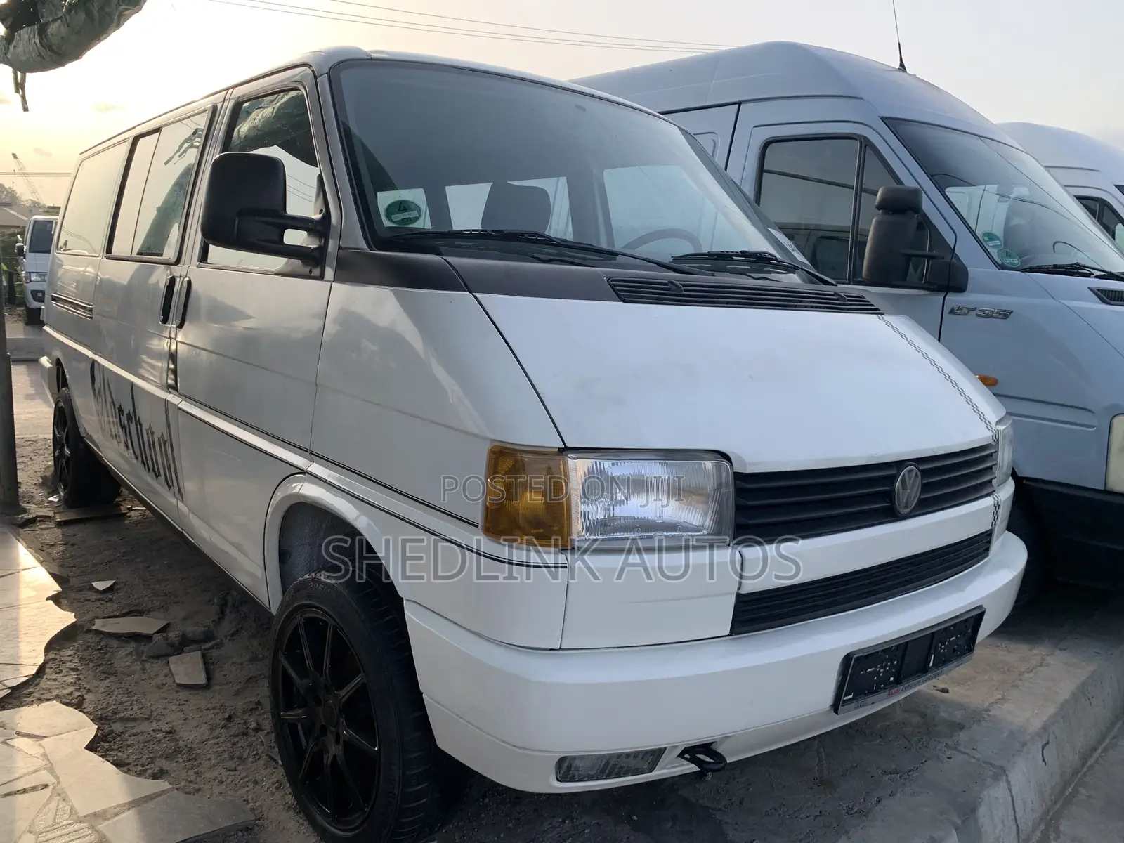 Volkswagen Transporter 2000 White