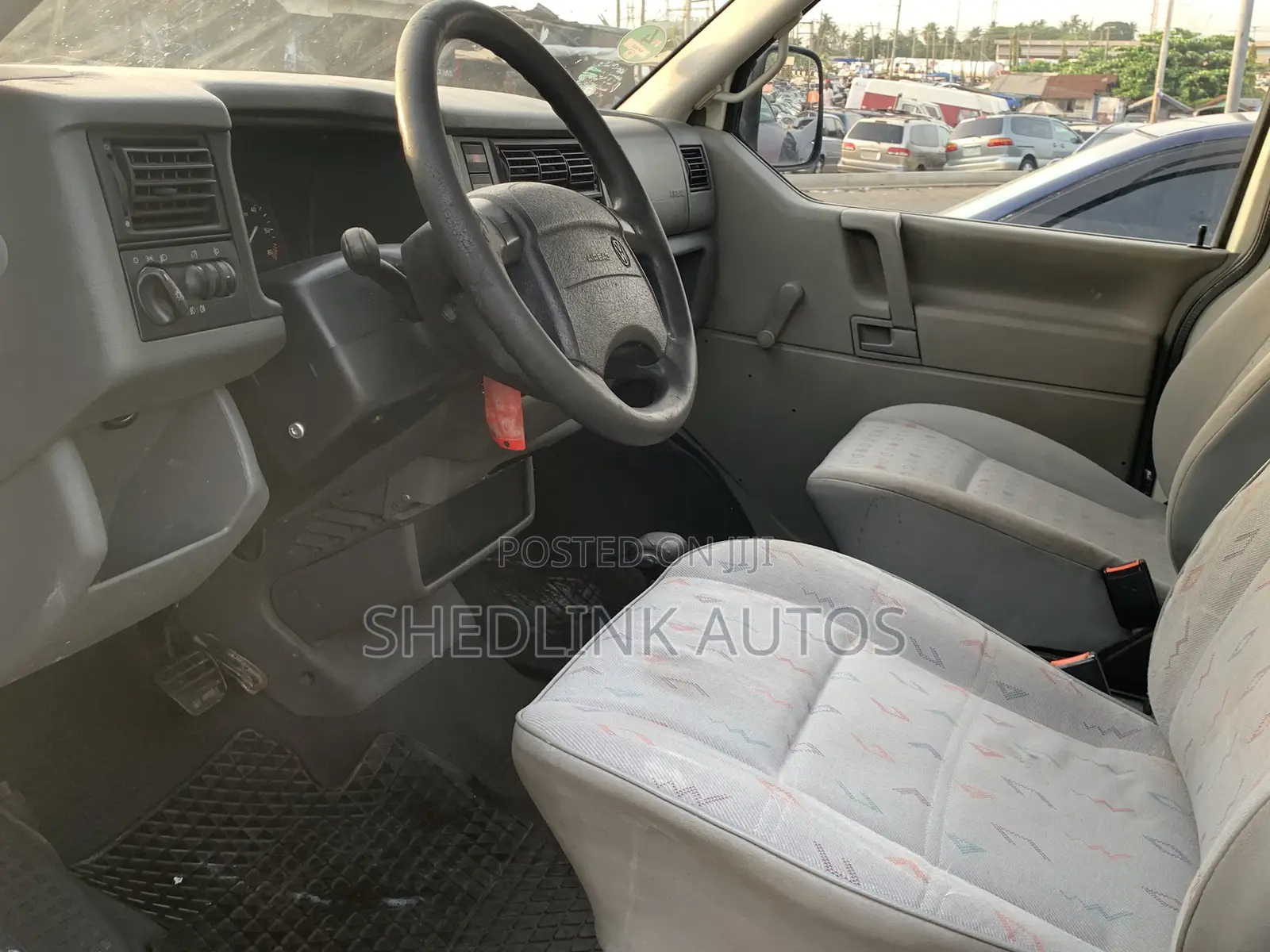 Volkswagen Transporter 2000 White