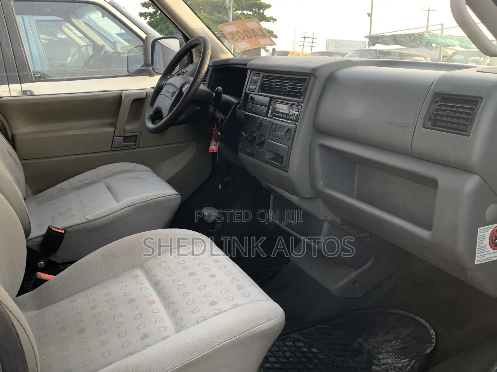 Volkswagen Transporter 2000 White