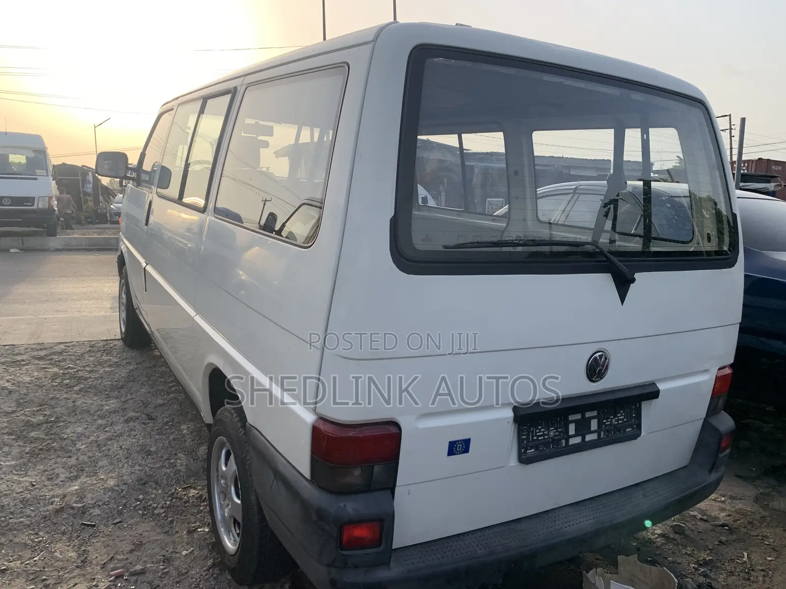 Volkswagen Transporter 2000 White