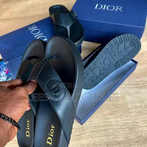 Quality Dior Slippers
