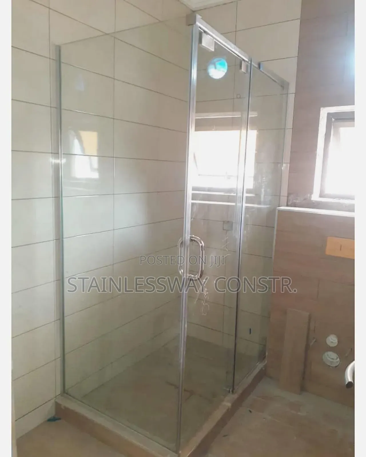 Shower Tampered Plain Glass Cubicle Stud