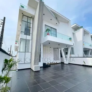 Furnished 5bdrm Duplex in Lekki for sale