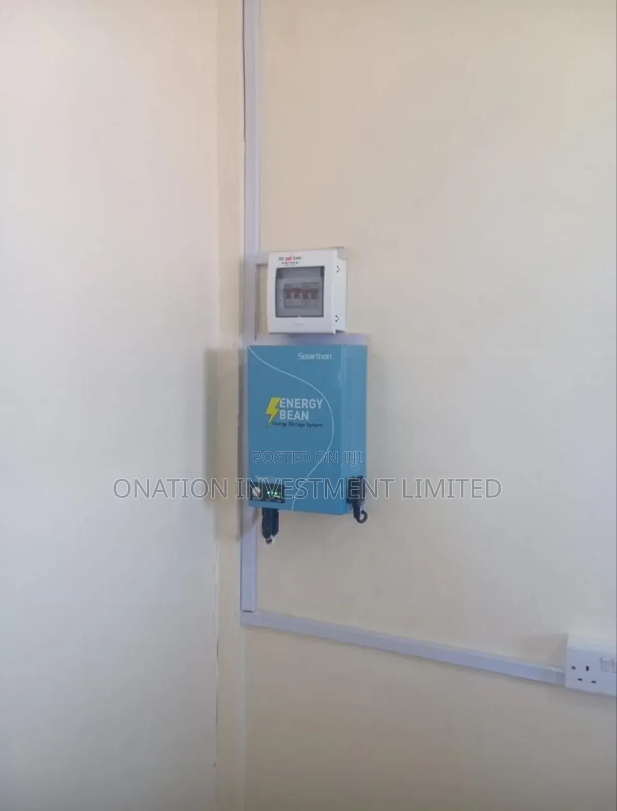 250w 1kwh Ebean Solarthan Wall Mounted Solar Generator