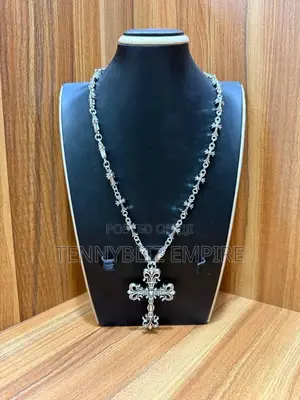 Genuine Quality Simple Necklace