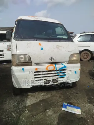 Suzuki Every 2010 White
