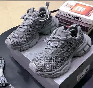 2025 Most Wanted Latest Luxury Balenciaga Sneakers