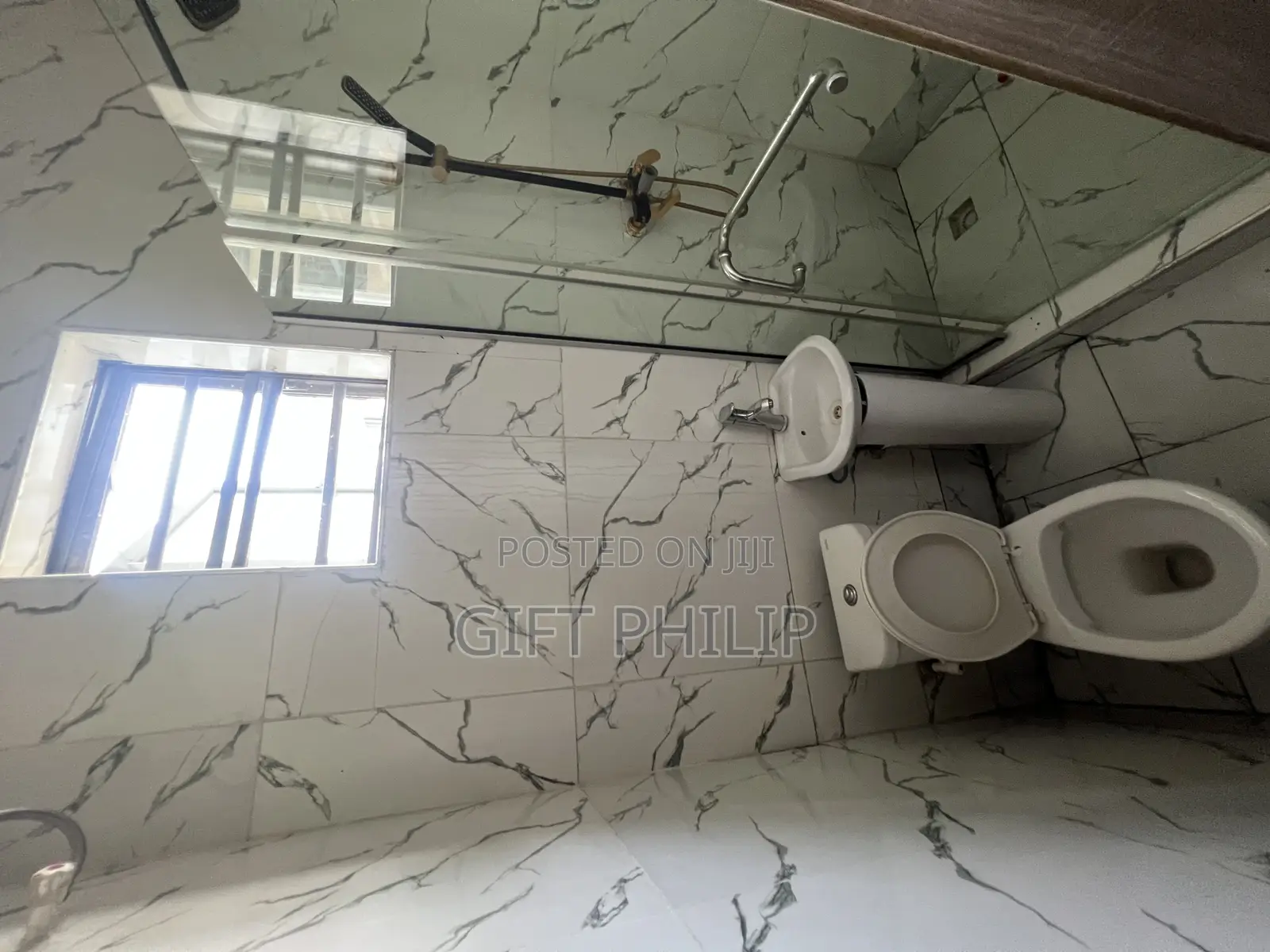 1bdrm Room & Parlour in Zara’S Estate, Ikota for rent