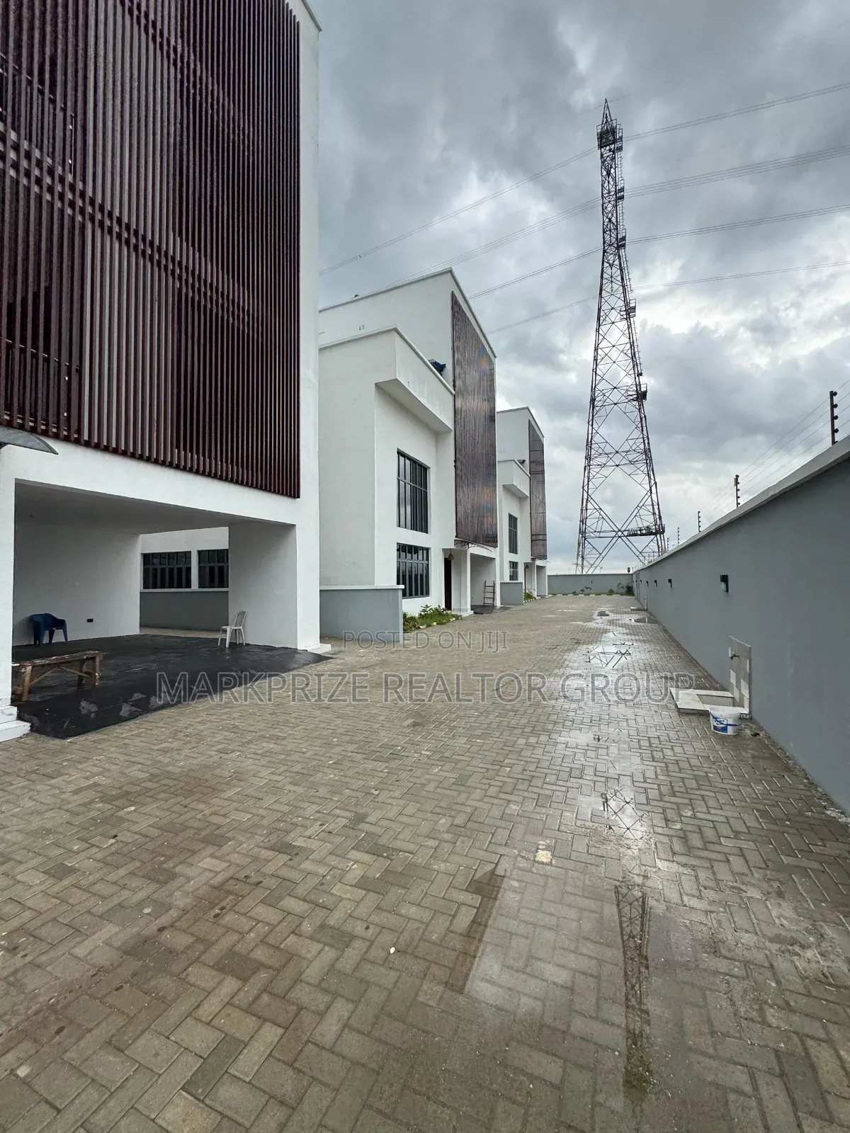 5bdrm Duplex in Banana Island Ikoyi for rent
